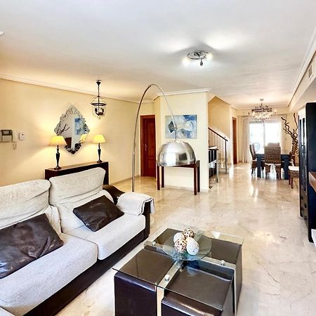 El Arenal Townhouse By The Beach With Swimming Pool - Eaw Homes Marbellac Extérieur photo