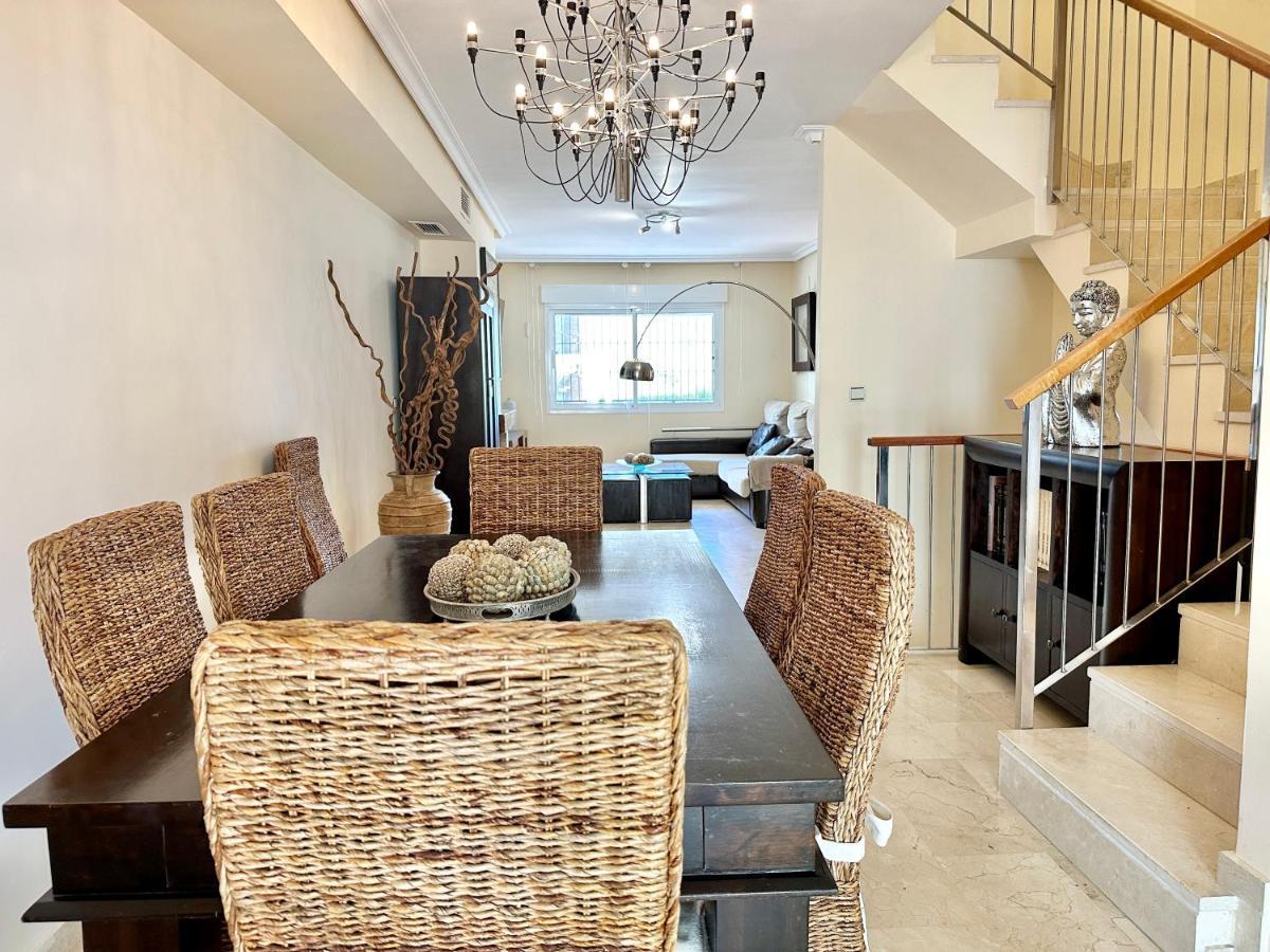 El Arenal Townhouse By The Beach With Swimming Pool - Eaw Homes Marbellac Extérieur photo